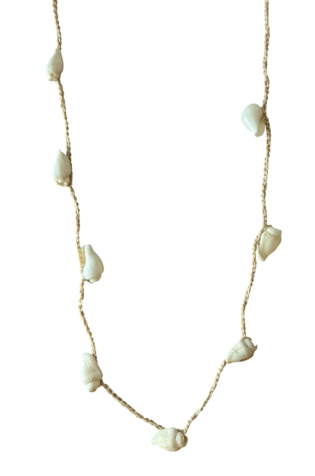 Girocollo conchiglie multiple